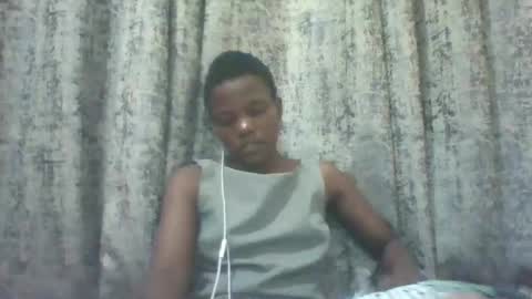 Snapshot of tina2030_1 chatting on May 25, 6:03 pm tee online show from May 25, 6:03 pm
