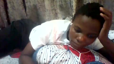Snapshot of tina2030_1 chatting on June 3, 2:33 pm tee online show from June 3, 2:33 pm