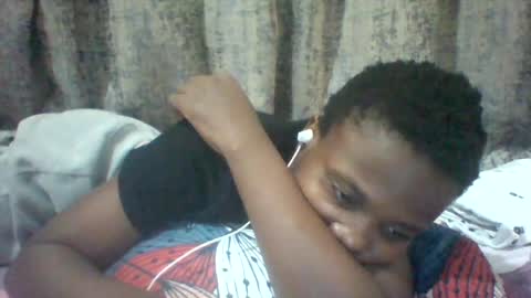 Snapshot of tina2030_1 chatting on June 16, 7:05 pm tee online show from June 16, 7:05 pm