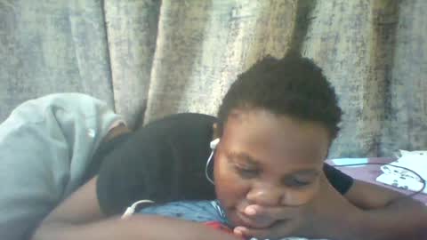 Snapshot of tina2030_1 chatting on June 17, 7:11 am tee online show from June 17, 7:11 am