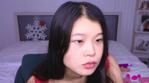 tina__kim online show from December 11, 11:08 am