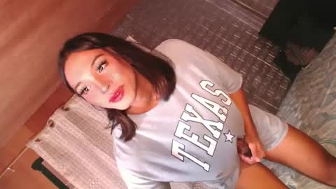 Tina online show from February 4, 8:59 pm