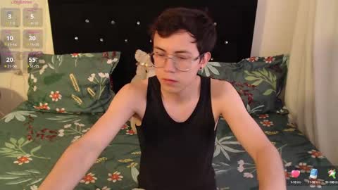 Snapshot of tina_n_charlie chatting on February 24, 11:43 am Tina N Charlie online show from February 24, 11:43 am