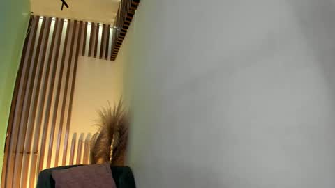 Snapshot of tinaajones_ chatting on November 7, 4:45 am Tina online show from November 7, 4:45 am