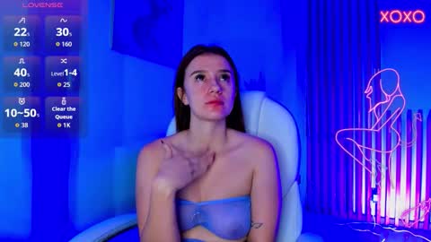 Snapshot of tinaajones_ chatting on November 20, 5:51 am Tina online show from November 20, 5:51 am