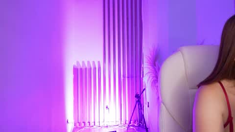 Snapshot of tinaajones_ chatting on November 25, 5:40 am Tina online show from November 25, 5:40 am