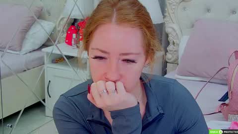 Tina online show from December 1, 3:33 am