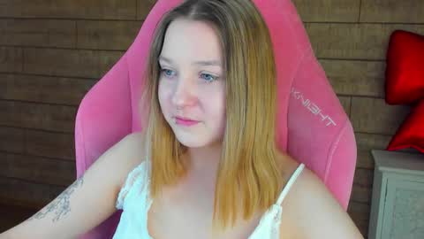 TinaBurton online show from February 23, 4:37 pm