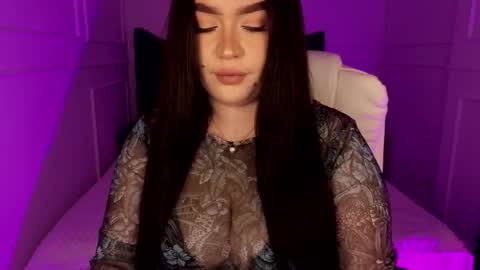hi im curvy babyface girlie Tina online show from March 27, 8:20 am