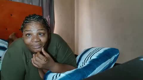 tinagiant online show from January 15, 11:48 am