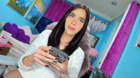 Tina Valentine online show from December 4, 12:14 pm