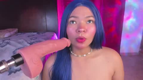 tinixmorgan online show from October 28, 5:22 am