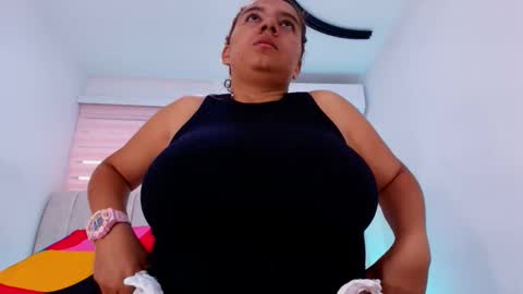 tinkerbell online show from January 10, 7:15 pm