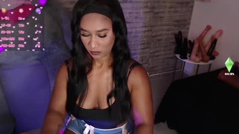 Tinna Goddess online show from April 24, 4:09 pm