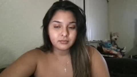 tinnnyyminx online show from November 11, 6:35 am