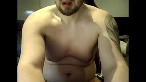 Snapshot of tinstranger33 chatting on December 30, 7:37 am tinstranger33 online show from December 30, 7:37 am