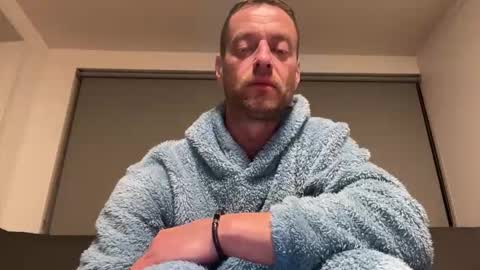 Snapshot of tinusts78 chatting on February 19, 9:22 pm tinus online show from February 19, 9:22 pm