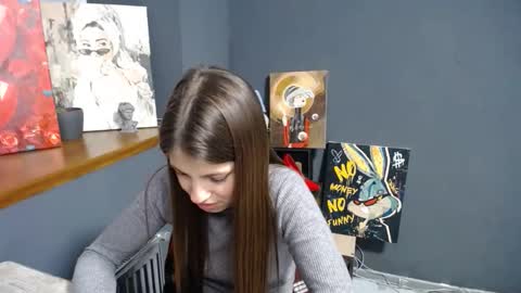 Gloria online show from December 19, 7:37 am