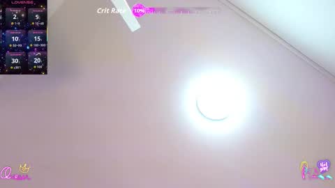 tiny_tay online show from February 20, 11:43 am