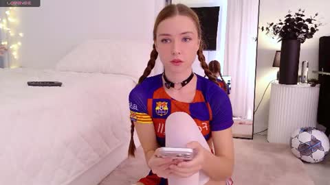 Snapshot of tinyangelxx chatting on July 4, 7:58 am Im Tiny -- Online at 8 AM GMT online show from July 4, 7:58 am