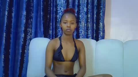 Snapshot of tinybarbie_ chatting on June 11, 8:51 pm Barbie online show from June 11, 8:51 pm