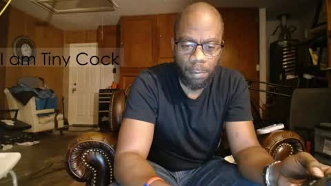 Snapshot of tinycock_1979 chatting on May 24, 11:48 am tinycock_1979 online show from May 24, 11:48 am