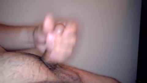 Snapshot of tinyd46 chatting on May 18, 4:07 am tinyd46 online show from May 18, 4:07 am