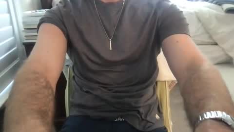 Snapshot of tinyfratboycock chatting on December 17, 3:29 pm tinyfratboycock online show from December 17, 3:29 pm