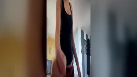 stage Kylie Sinner  brand CLITBAIT online show from June 12, 5:12 pm