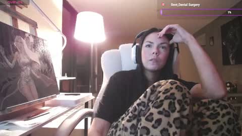 stage Kylie Sinner  brand CLITBAIT online show from June 27, 6:07 am