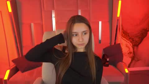 Snapshot of tinynataliee chatting on November 25, 7:30 am tinynataliee online show from November 25, 7:30 am