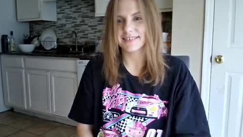 tinywithtiddies online show from December 20, 2:02 pm