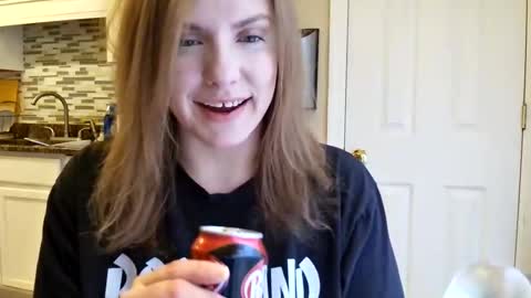 Snapshot of tinywithtiddies chatting on March 14, 2:33 pm tinywithtiddies online show from March 14, 2:33 pm