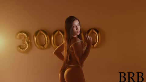 Tiphani Walker online show from February 28, 4:43 am