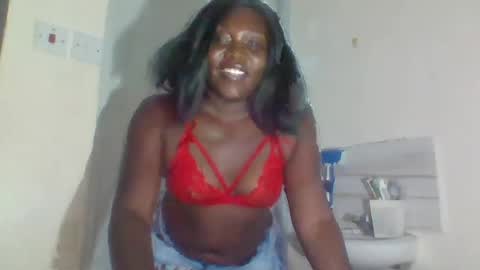 Snapshot of tipsynsassy chatting on June 21, 8:11 pm tipsynsassy online show from June 21, 8:11 pm
