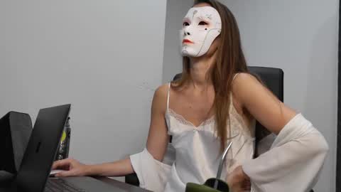 Tinks online show from February 3, 6:00 am