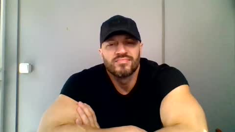 Snapshot of titan_heart chatting on July 17, 10:11 am titan_heart online show from July 17, 10:11 am