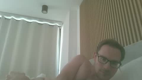 titlovercums online show from April 28, 12:31 am