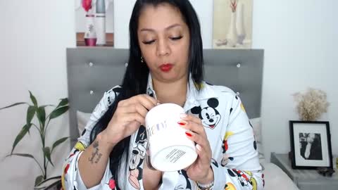 DIVA online show from February 8, 9:57 pm