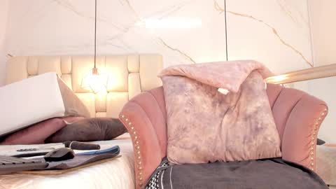 Tivizay online show from February 20, 2:46 pm