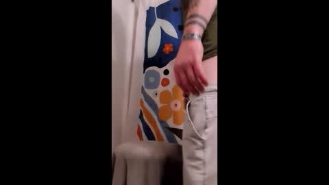 TJ online show from March 2, 5:52 am