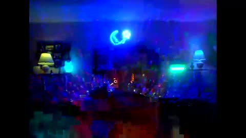 Snapshot of tkthedj chatting on September 19, 2:02 am TK online show from September 19, 2:02 am