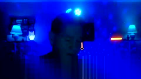 Snapshot of tkthedj chatting on December 13, 10:59 pm TK online show from December 13, 10:59 pm