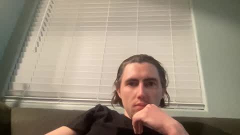 Snapshot of tlayne410 chatting on February 17, 7:26 am tlayne410 online show from February 17, 7:26 am