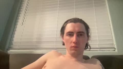 Snapshot of tlayne410 chatting on March 8, 8:22 am tlayne410 online show from March 8, 8:22 am