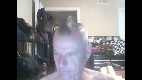 Snapshot of tnash24 chatting on December 15, 4:50 am tx46m online show from December 15, 4:50 am