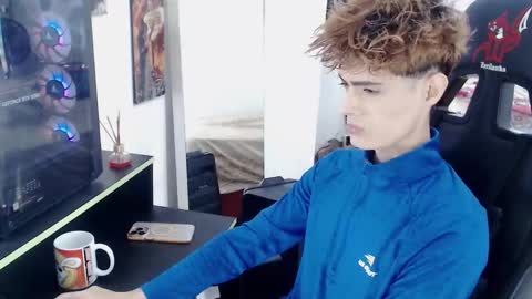 David online show from March 13, 9:32 pm