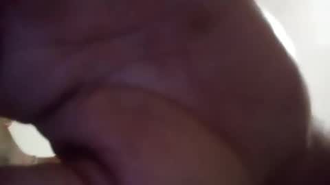 Snapshot of tobe557337 chatting on December 8, 6:22 am tobe557337 online show from December 8, 6:22 am