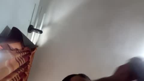 Snapshot of tobe557337 chatting on December 31, 10:01 pm tobe557337 online show from December 31, 10:01 pm