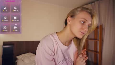 Mary online show from November 12, 7:20 am